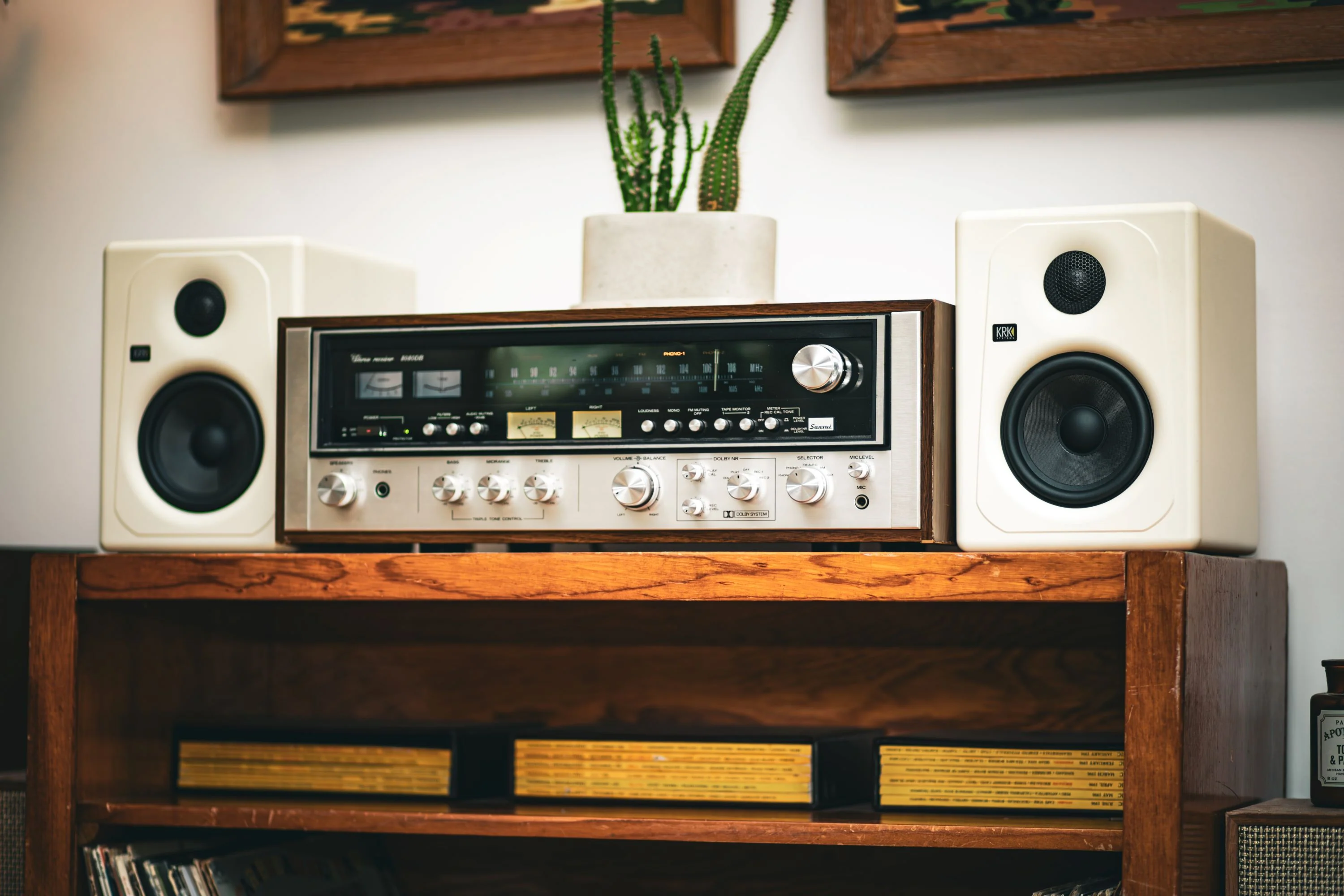 Kreate 5 Latte Powered Studio Monitor, Exclusive - Image 6
